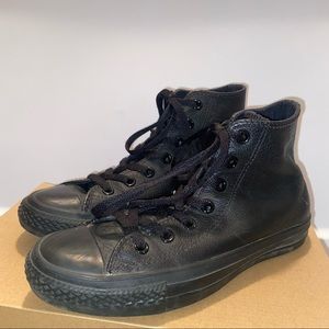 Converse Chuck Taylor All Star Leather Hi